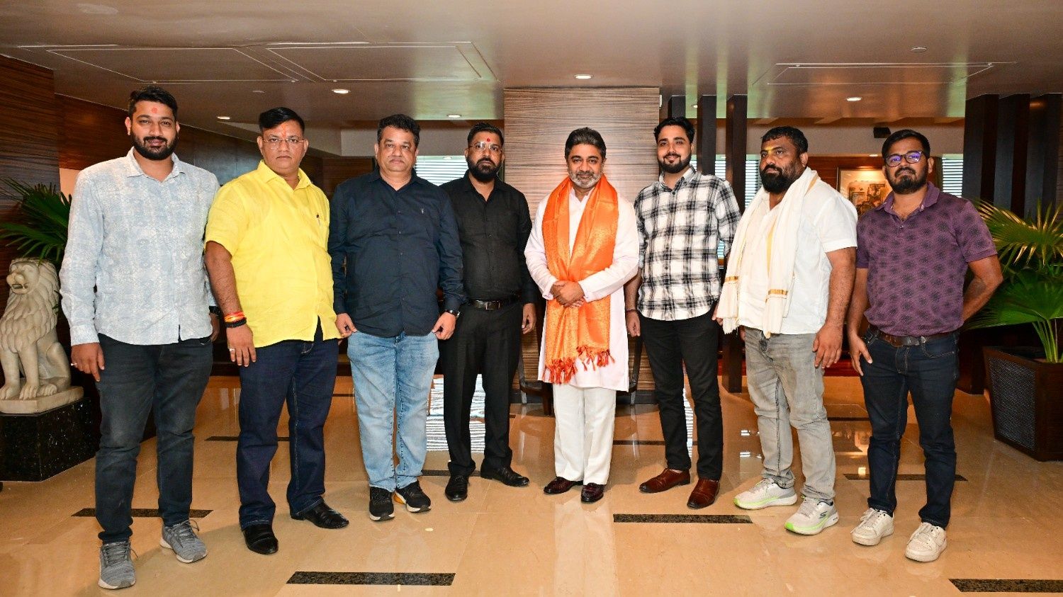 विकसित महाराष्ट्र और विकसित भारत के लिए डॉ. अभिषेक वर्मा ने मुंबई में की महत्वपूर्ण वार्ता