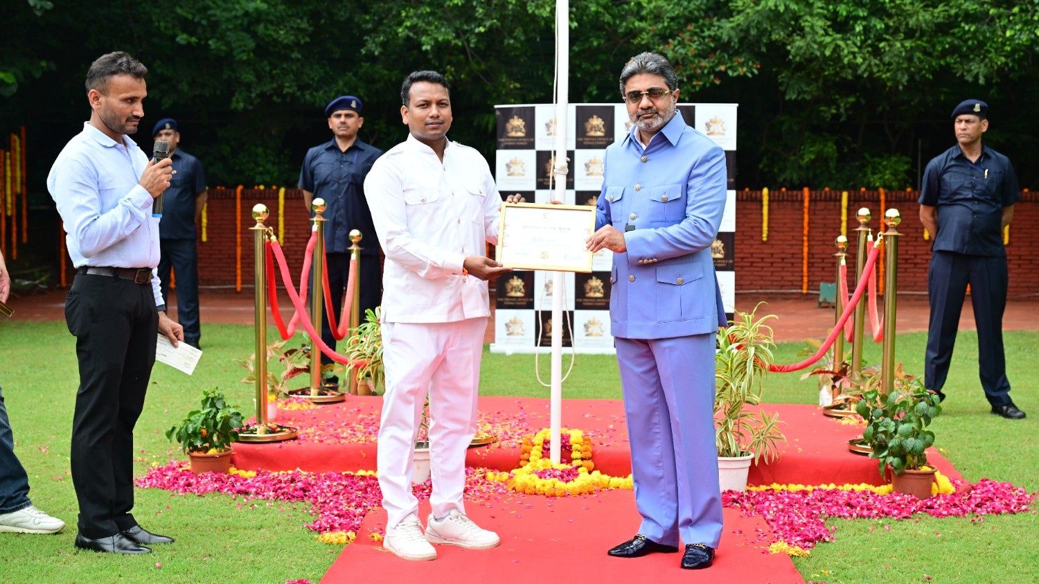 On the 79th Independence Day, Dr. Abhishek Verma honoured his Industrial enterprise employees for outstanding performance: August 15, 2025