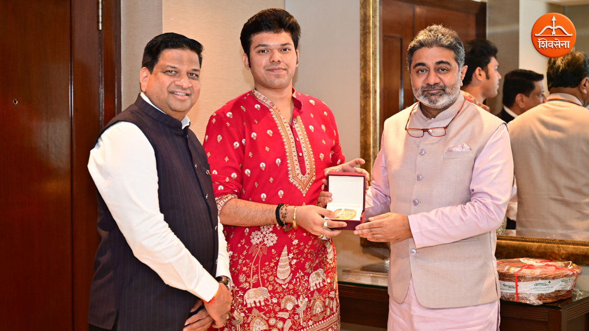 Industrialist Shri Arjun Deshpande called on Dr Abhishek Verma in Mumbai ~ October 20, 2026