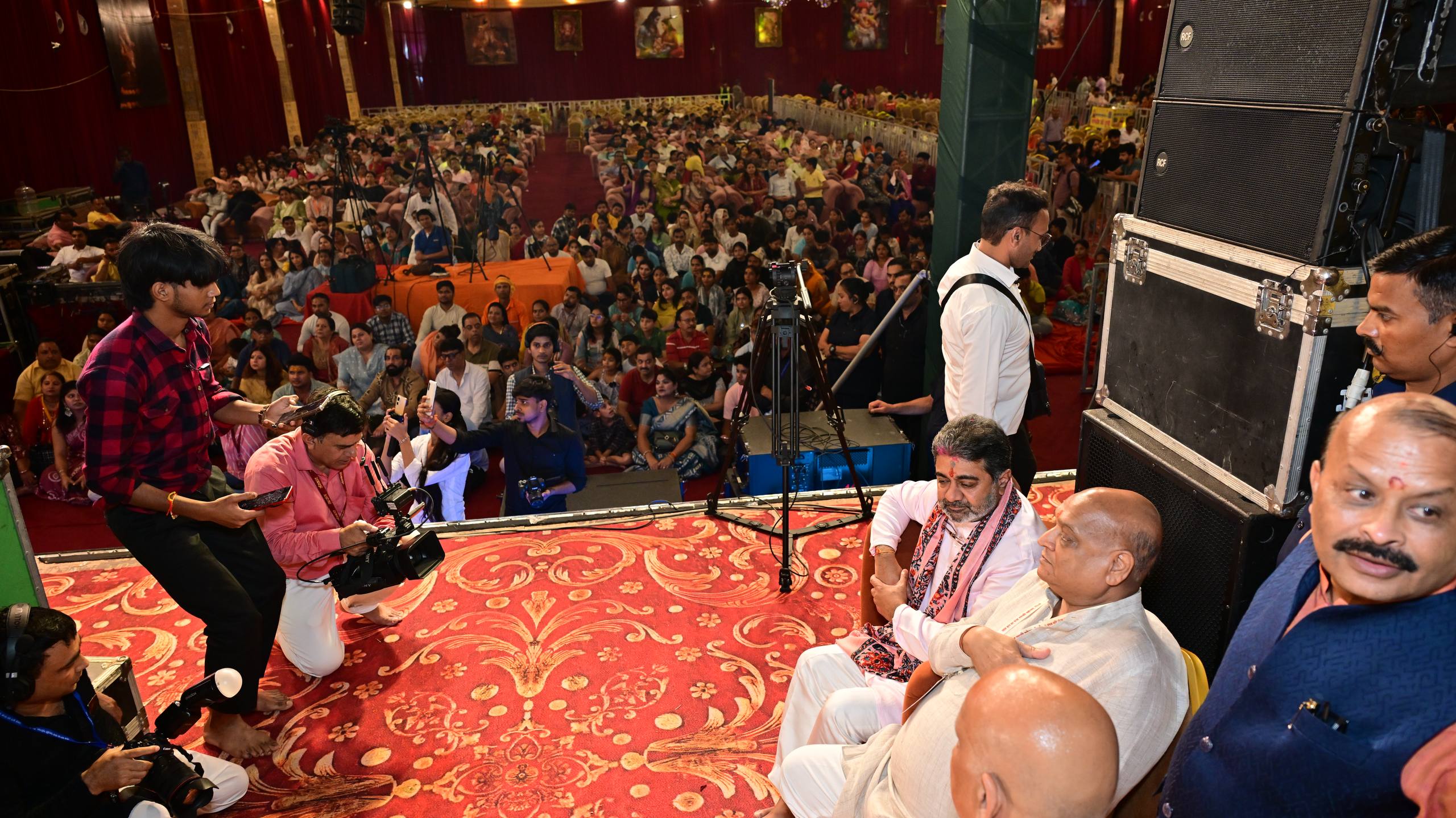 ShivSena’s Dr.Abhishek Verma Offers Prayers at Ganapati Puja by Lal Bagh Ka Raja Trust, Delhi ~ 2 Sept 2025