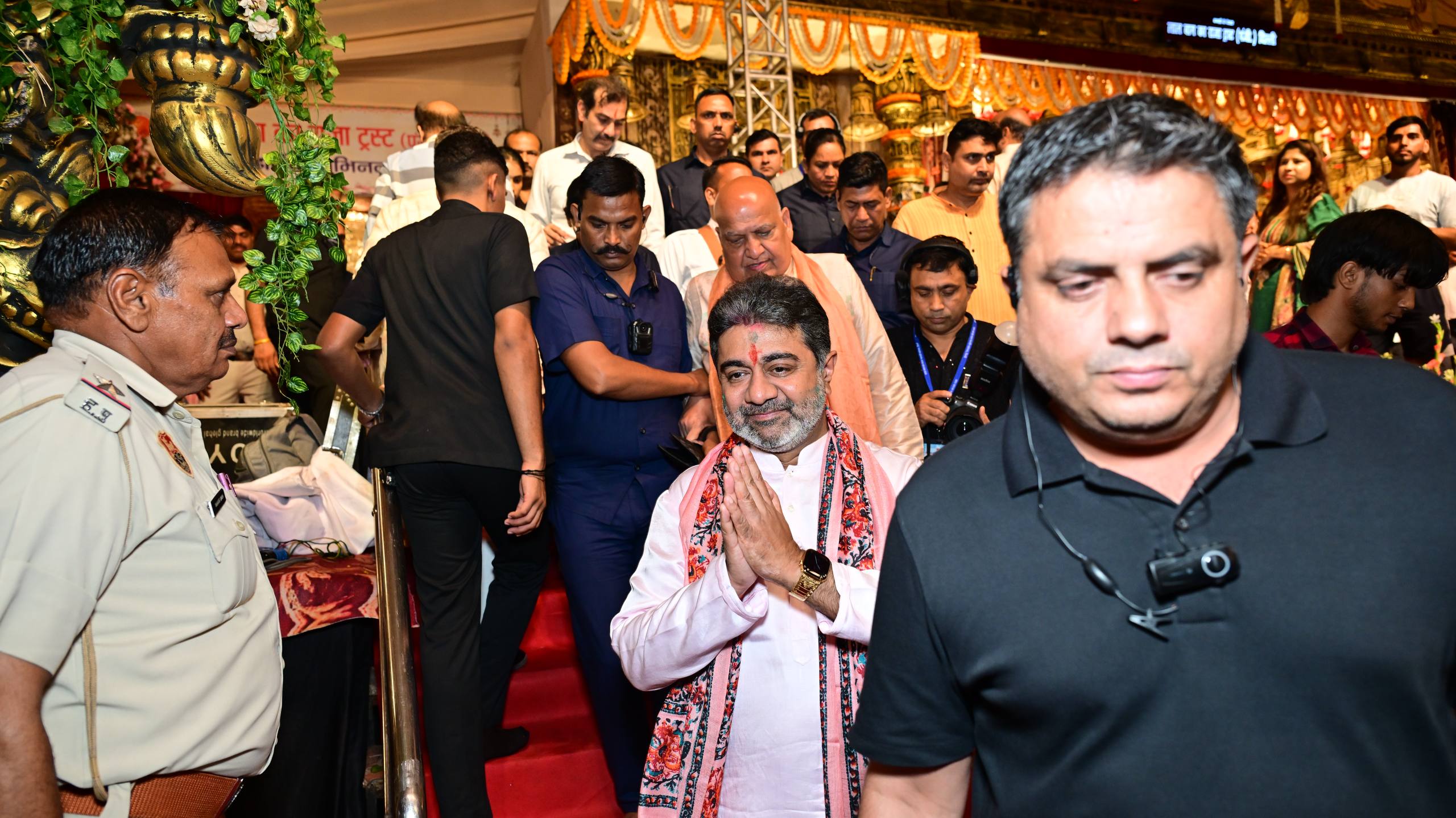 ShivSena’s Dr.Abhishek Verma Offers Prayers at Ganapati Puja by Lal Bagh Ka Raja Trust, Delhi ~ 2 Sept 2025