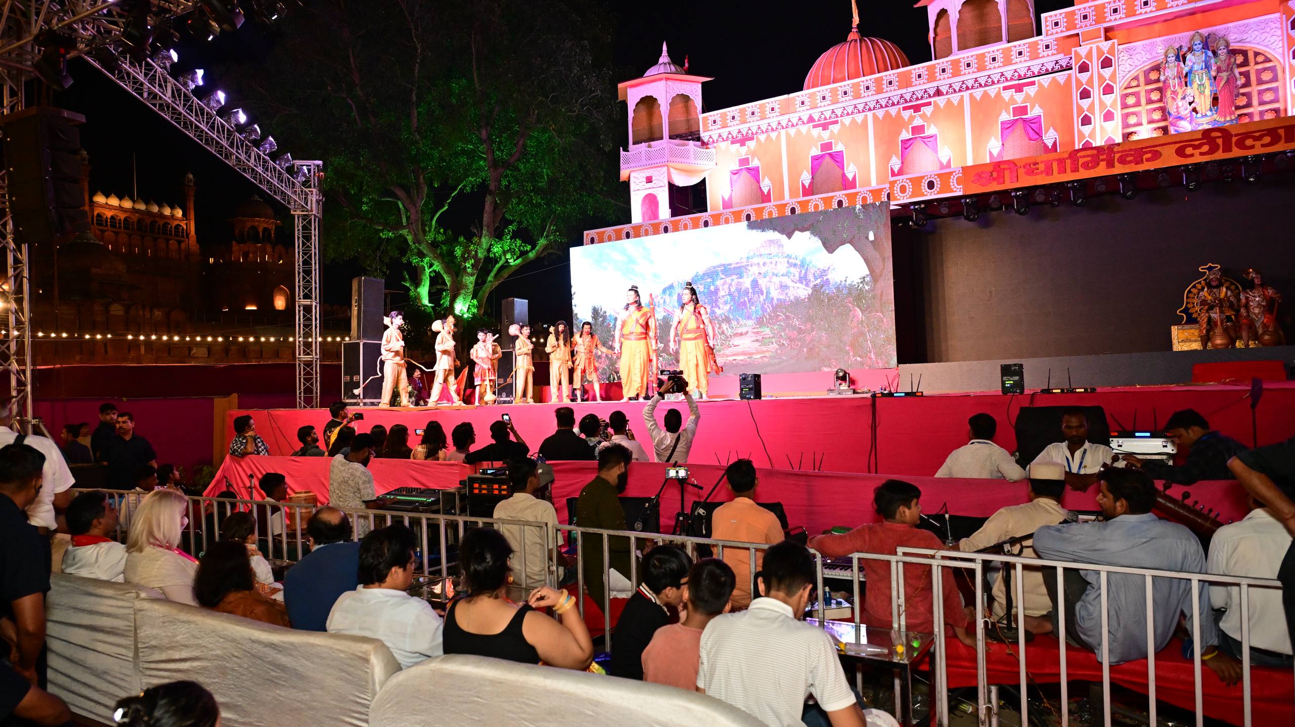 Dr. Abhishek Verma with his family Attends Grand Ramleela organized by Shri Dharmik Leela Committee at the Red Fort in Delhi | 29 Sep 2025