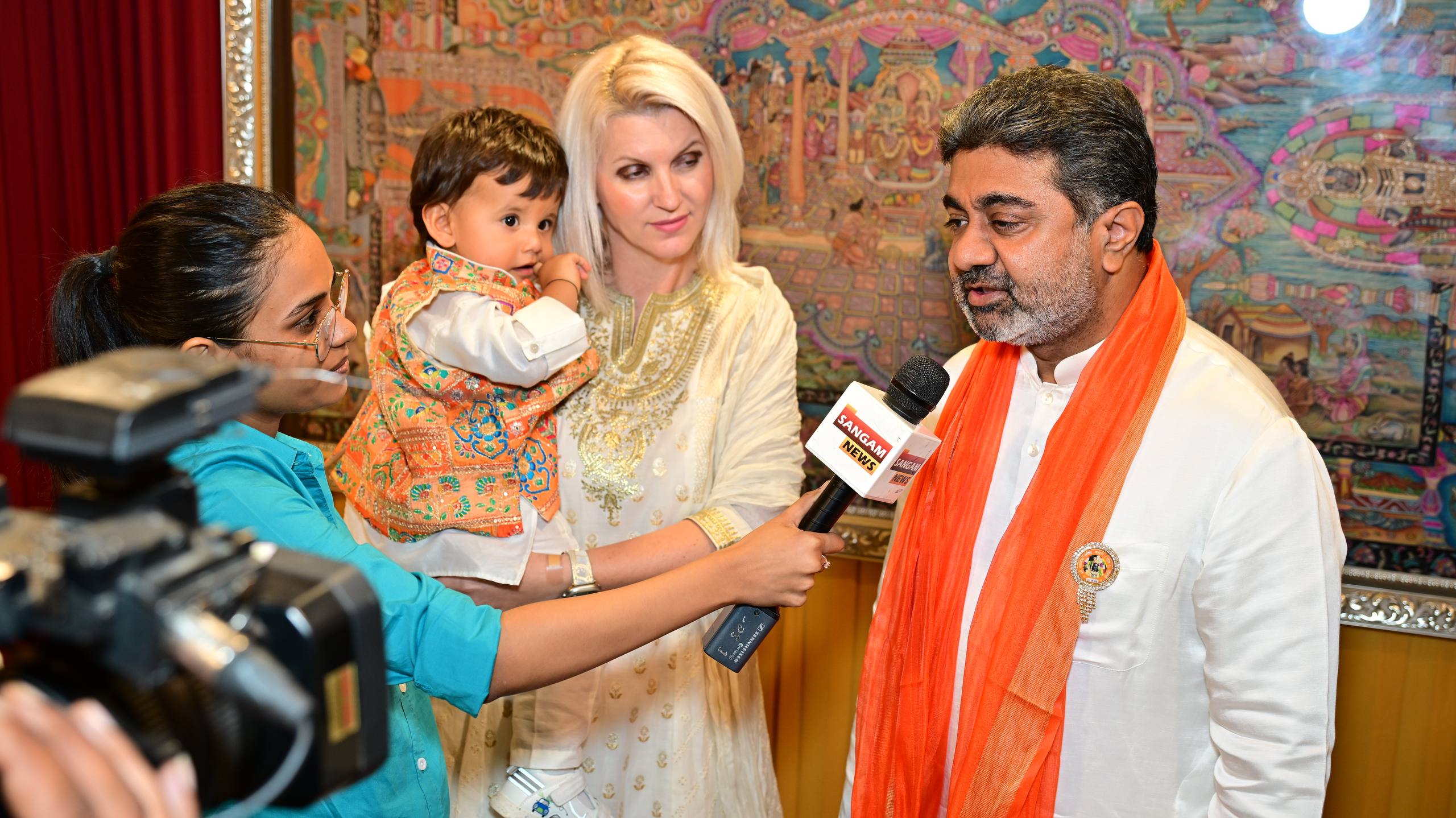 Dr. Abhishek Verma with his family Attends Grand Ramleela organized by Shri Dharmik Leela Committee at the Red Fort in Delhi | 29 Sep 2025