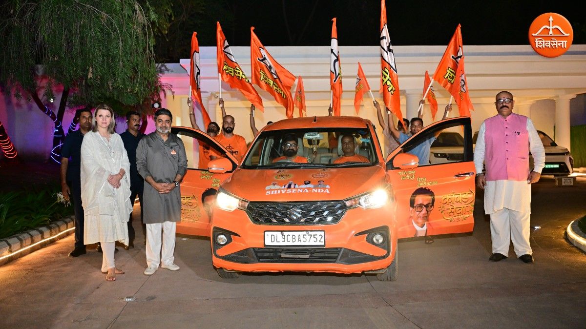 Dr Abhishek Verma Flags Off ShivSena Kanwar Seva Rath During Holy Month of Shravan
