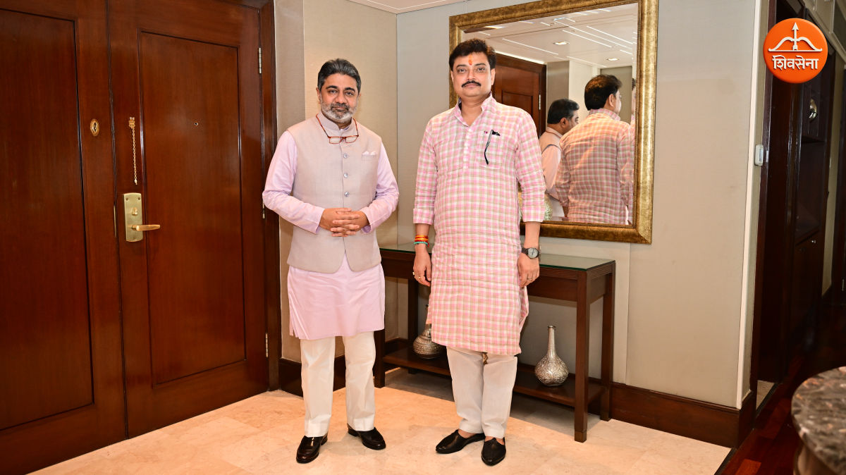 Dr. Abhishek Verma Meets Bihar Shiv Sena President Ashutosh Jha During Mumbai Visit