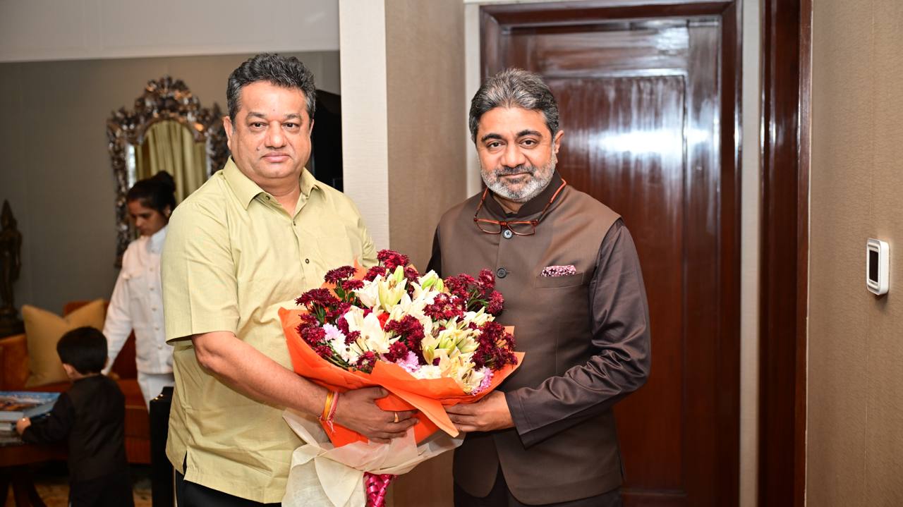 Social Activist Shrikrishna Sangale called upon Dr Abhishek Verma on October 20, 2026 in Mumbai