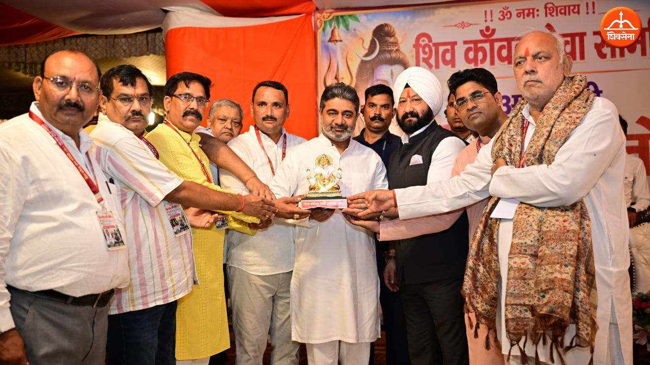 Dr. Abhishek Verma Launches Kanwar Seva Initiative at Shiv Kanwar Samiti Camp in Delhi