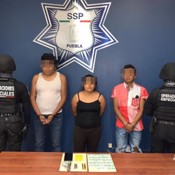 Asegura Policía Estatal a tres presuntos estafadores