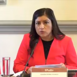 Los dirigentes de Morena se define por consulta a los militantes: Claudia Rivera