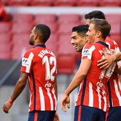 Luis Suárez debuta con doblete… ‘es importante cambiar’