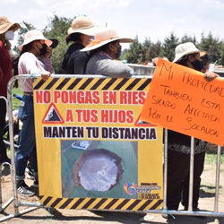 Gobierno de Puebla indemnizará a afectados por el socavón en Zacatepec