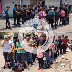 Aproximadamente 50% de los migrantes recatados en Amozoc son menores.