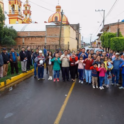 Tonantzin Fernández inaugura dos obras de pavimentación en San Diego Cuachayotla