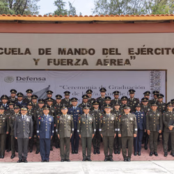 Oficiales de la de la XXV Zona Militar se gradúan de la Especialidad en Mando