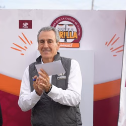 Inaugura Ayuntamiento de Puebla modernización de luminarias LED en la colonia Constitución Mexicana