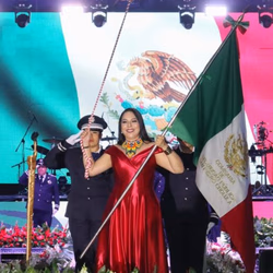 Tonantzin Fernández encabezó el Grito de Independencia en San Pedro Cholula