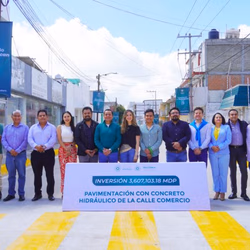 Inaugura alcalde Juan Manuel Alonso pavimentación de la calle Comercio con una inversión superior a los 3.6 mdp