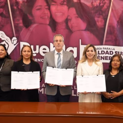Pepe Chedraui firma convenio para fortalecer atención a mujeres de Puebla capital