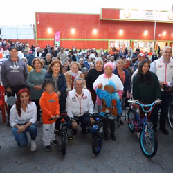 Lleva gobierno municipal de Puebla posadas navideñas a Xilotzingo y La Margarita