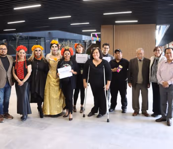 Congreso de Puebla honra las tradiciones con celebración de Día de Muertos