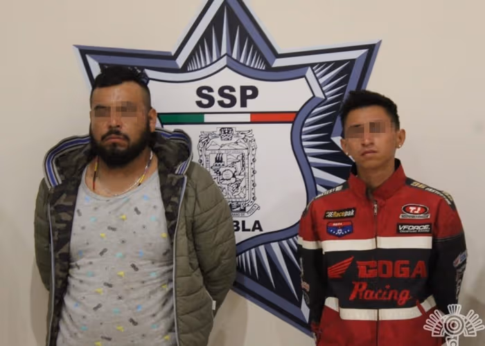 Capturan en el Centro Histórico de Puebla a narcomenudistas