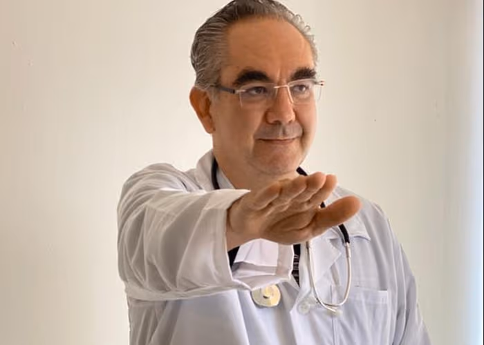 Sustituyen al Secretario de Salud Uribe Téllez, llega Antonio Martínez García