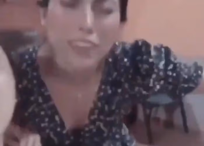 Balconean a la diputada Nora Merino en fiesta en plena pandemia