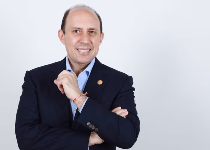 Propone Fernando Manzanilla una alianza entre padres y maestros por la educación