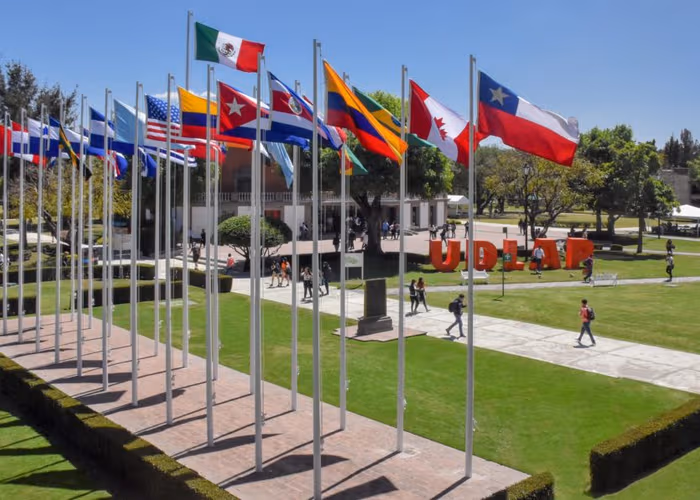 Juez federal ordena restitución del legítimo patronato y autoridades de la UDLAP