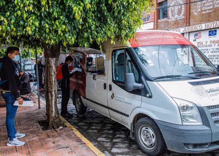 Benefician unidades móviles a 443 personas en tres municipios: SMT