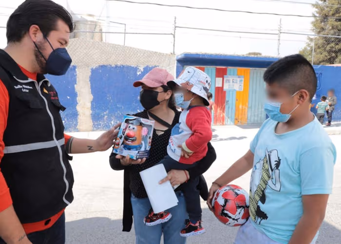 Con entrega de juguetes, SEDIF genera sonrisas y diversión en niñas y niños