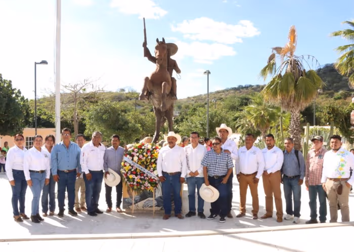 Asiste Pavel Gaspar al 114 aniversario de la firma del Plan de Ayala