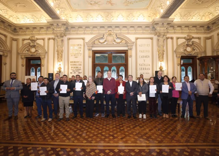 Pepe Chedraui toma protesta a 29 inspectoras e inspectores de sección 2025- 2028