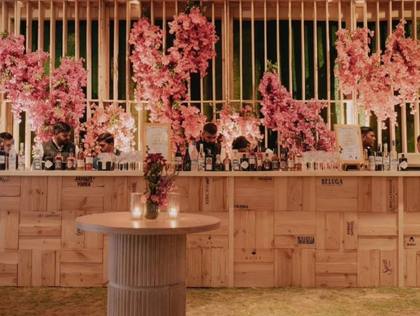 Bar — Reception decor