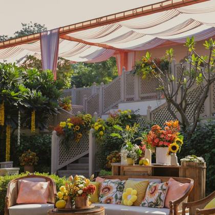 Ceiling and Lounge — Mehendi decor