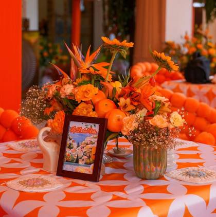 Floral detail and Tablescape — Welcome Lunch decor