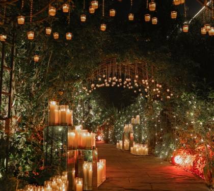 Gate / Entrance and Aisle / Walkway — Reception decor