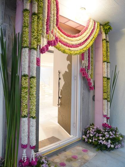 Gate / Entrance — Arrival / Lobby decor — Griha Pravesh
