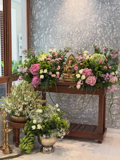 Floral detail — Arrival / Lobby decor — Griha Pravesh