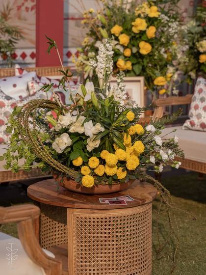 Floral detail and Lounge — Mehendi decor — The Leela Jaipur
