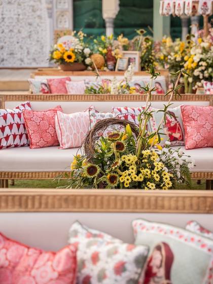 Lounge — Mehendi decor — The Leela Jaipur