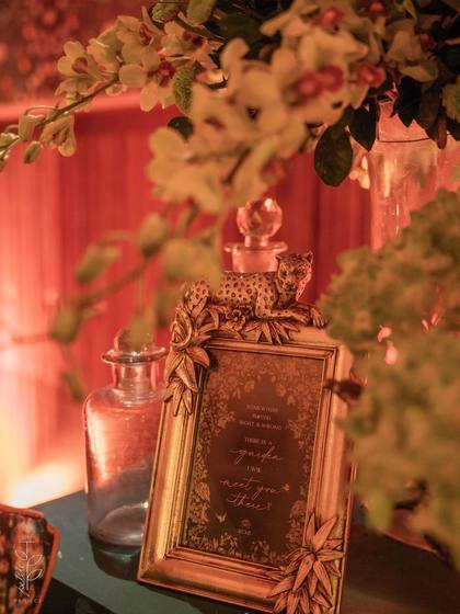 Signage and Floral detail — Reception decor — The Leela Jaipur