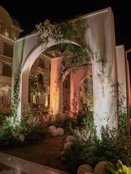 Gate / Entrance and Aisle / Walkway — wedding decor — The Leela Jaipur