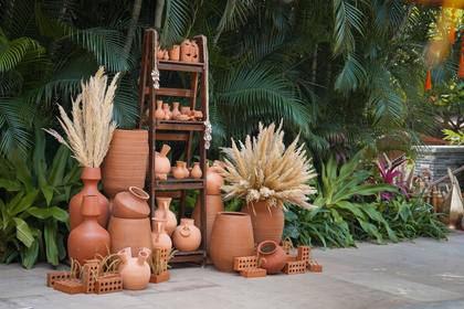 Photo-op — Mehendi decor — Mulberry Shades Bengaluru