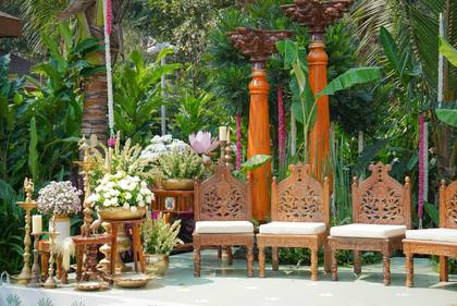 Stage and Lounge — Pelikuthuru decor — Mulberry Shades Bengaluru