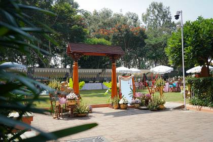 Gate / Entrance — Pelikuthuru decor — Mulberry Shades Bengaluru