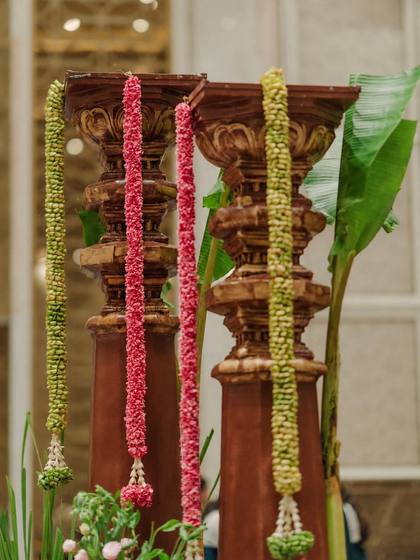 Floral detail — Pelikuthuru decor — Merlis Coimbatore