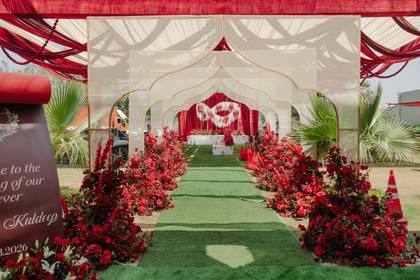 Aisle / Walkway and Gate / Entrance — Wedding decor — Merlis Coimbatore