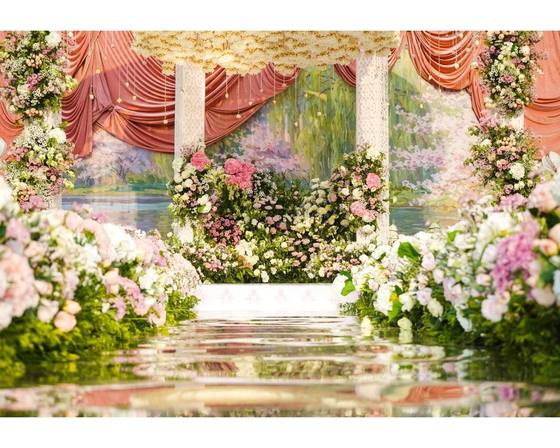 Dimple & Aakash: wedding décor at ITC Gardenia Bengaluru