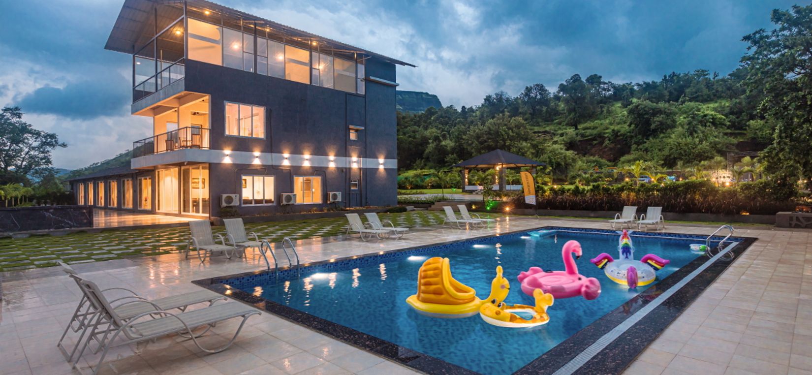 Book 8 Bedroom Sundowner By The Lake Villa In Karjat Maharashtra India